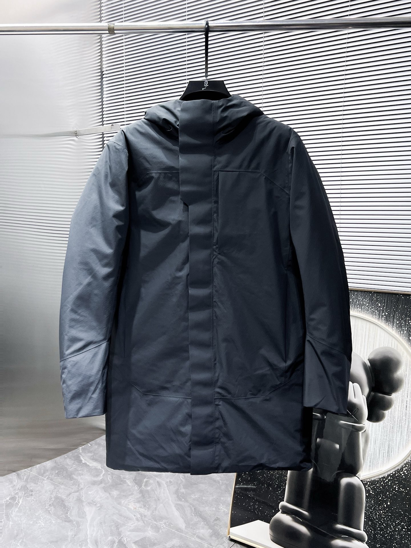 Arc'teryx Hoodie — 64332f4a Angle 1