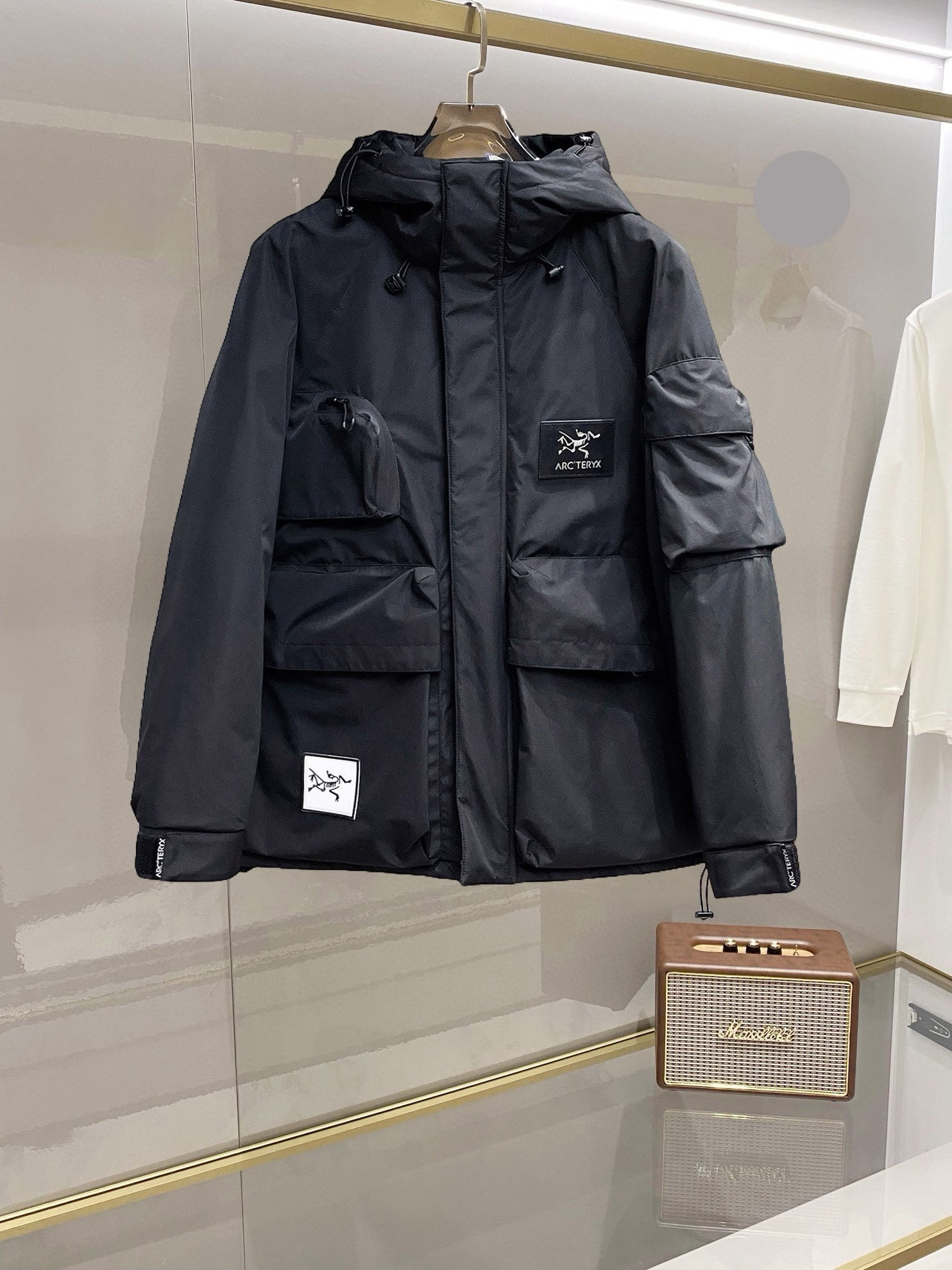 Arc'teryx Hoodie — 9bb97448 Angle 1