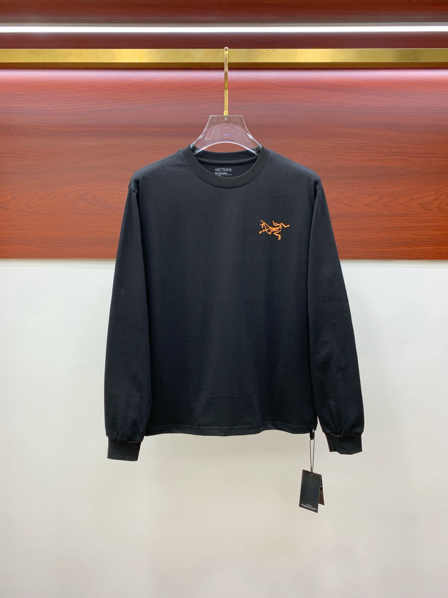 Arc'teryx Hoodie — ef0faaaf Angle 1