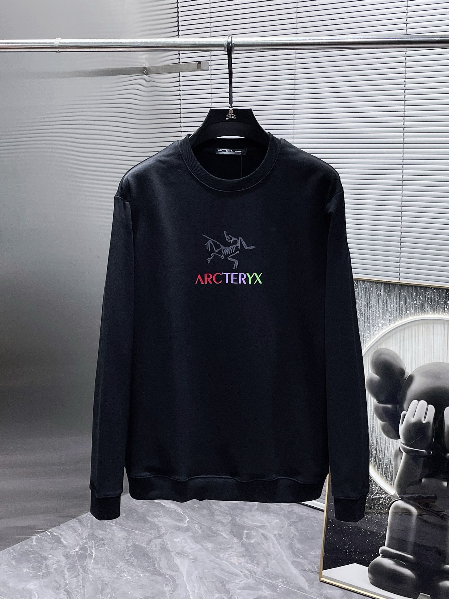 Arc'teryx Hoodie — f706307a Angle 1