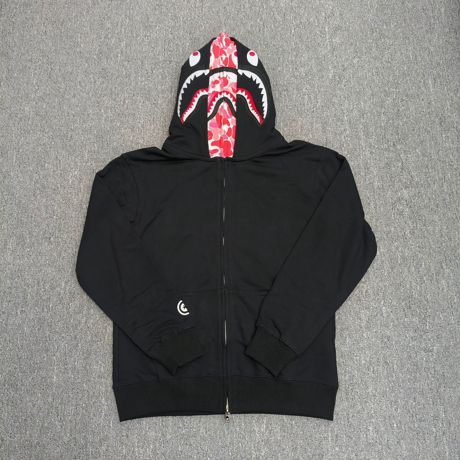 BAPE Hoodie — 0a698a3c Angle 1