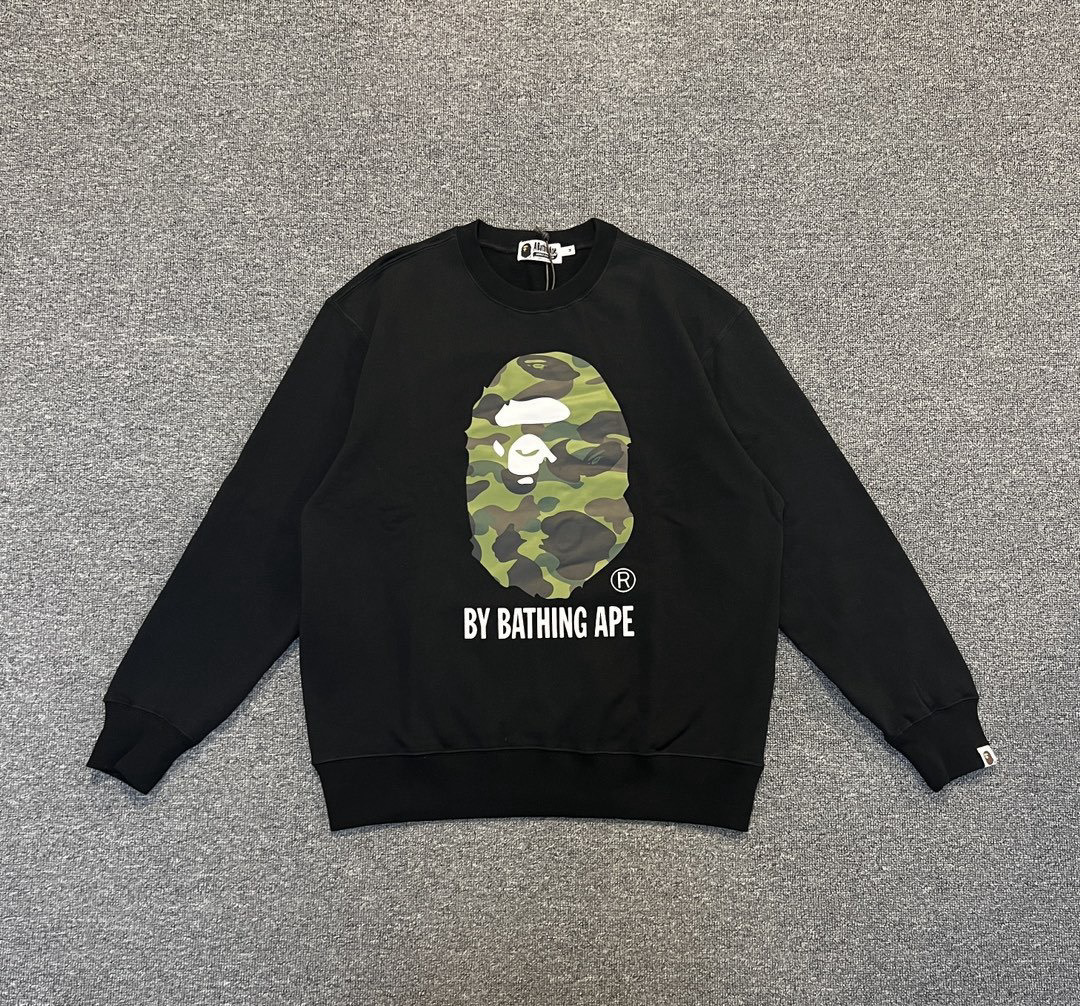 BAPE Hoodie — 2bcbecff Angle 1