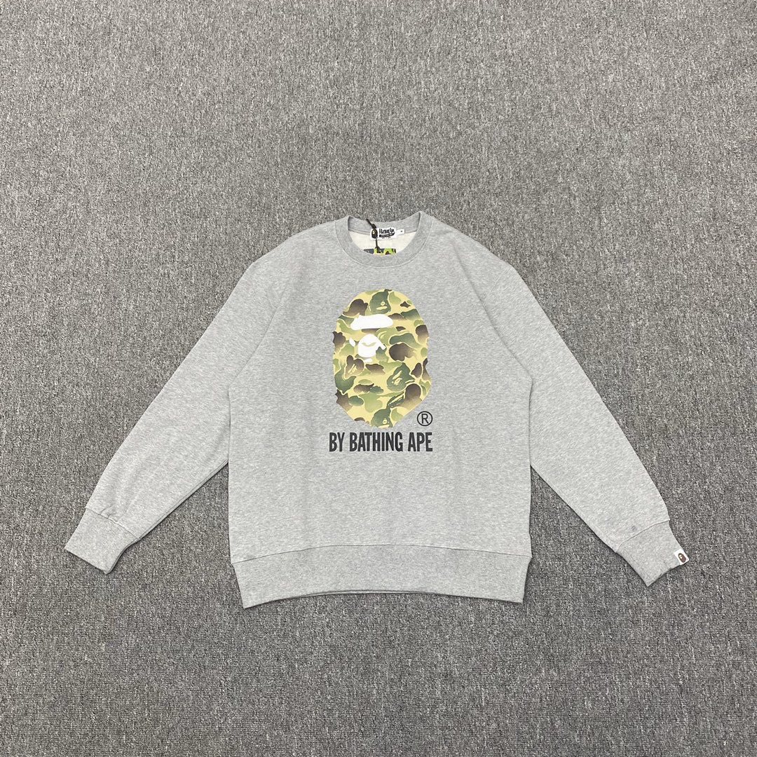 BAPE Hoodie — 5c647e21 Angle 1
