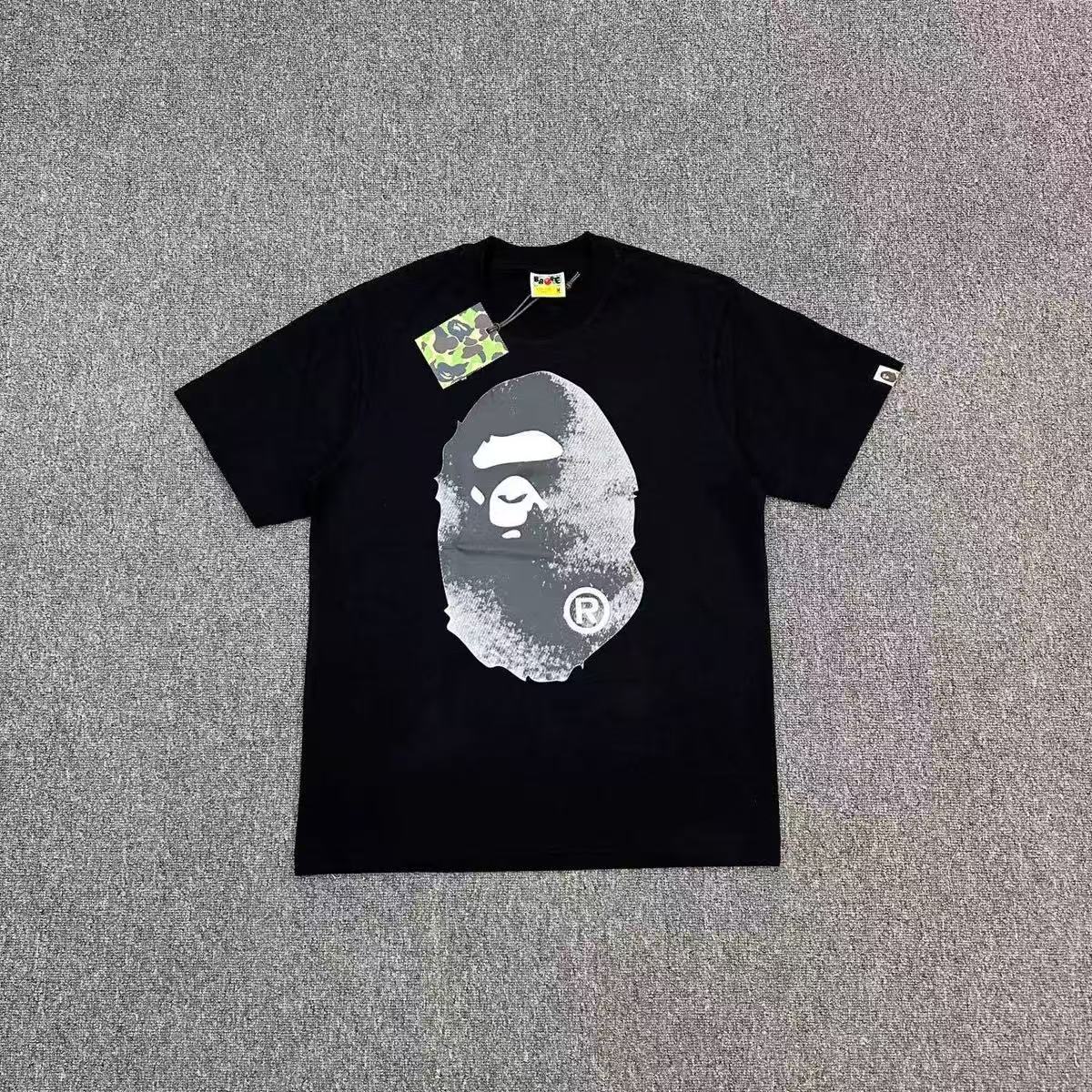 BAPE T-Shirt — 962ab403 Angle 1