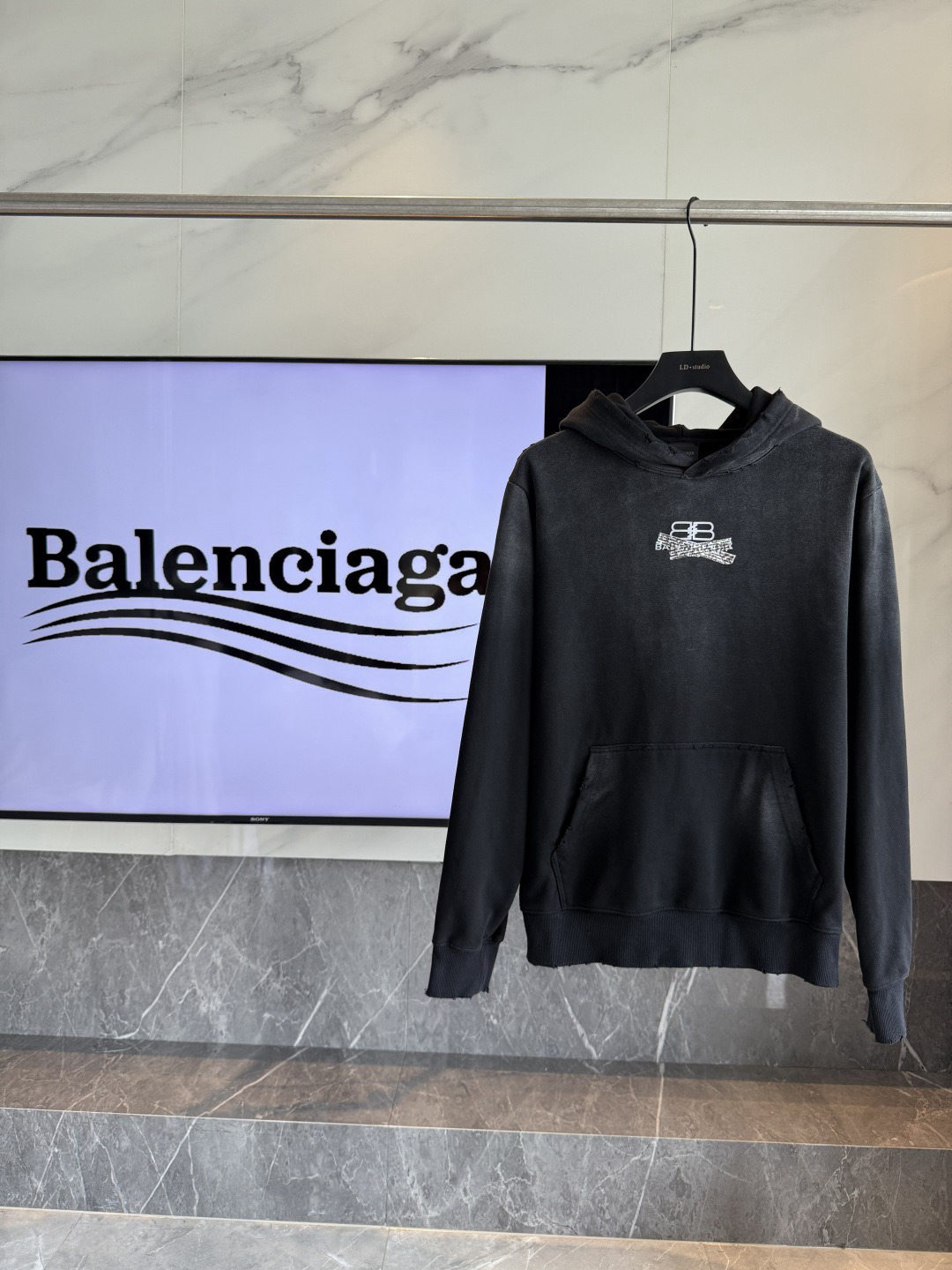 Balenciaga Hoodie — 01318995 Angle 1