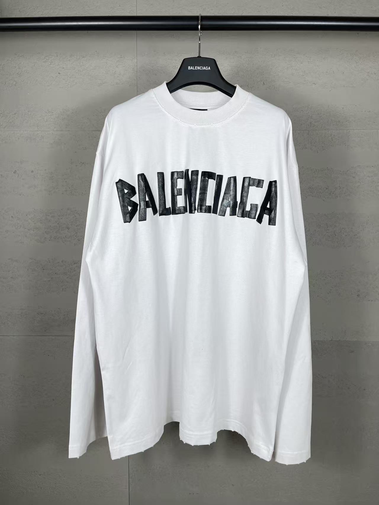 Balenciaga Hoodie — 300275ce Angle 1