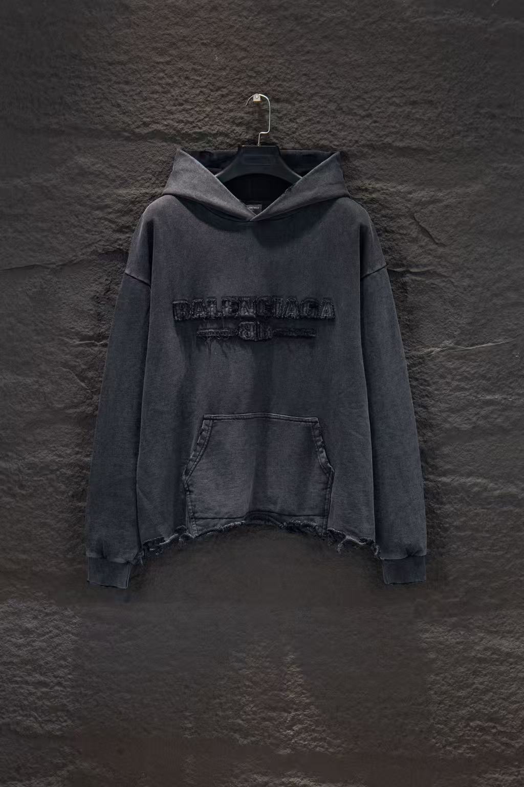 Balenciaga Hoodie — 7594cd7d Angle 1
