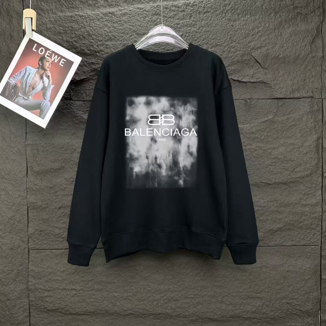Balenciaga Hoodie — b860a241 Angle 1