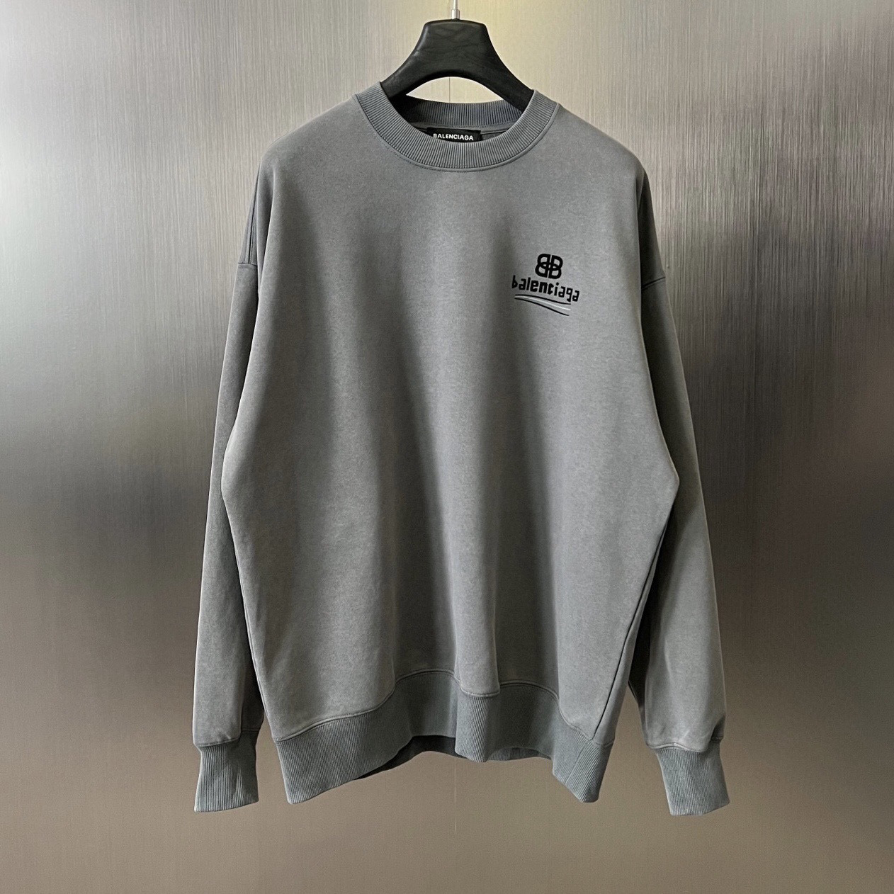 Balenciaga Hoodie — d05a3a7c Angle 1