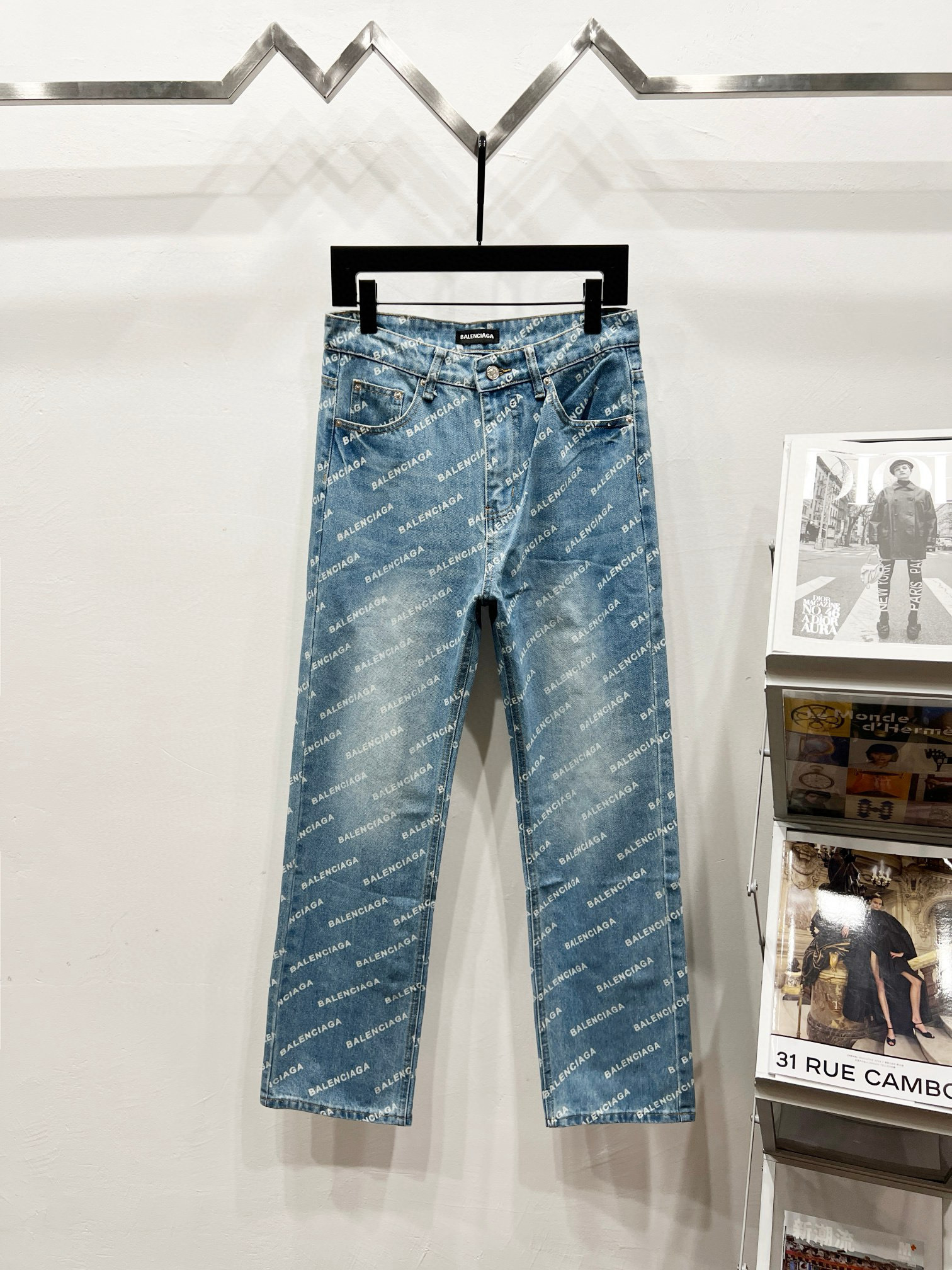 Balenciaga Pants — 13ab77f8 Angle 1