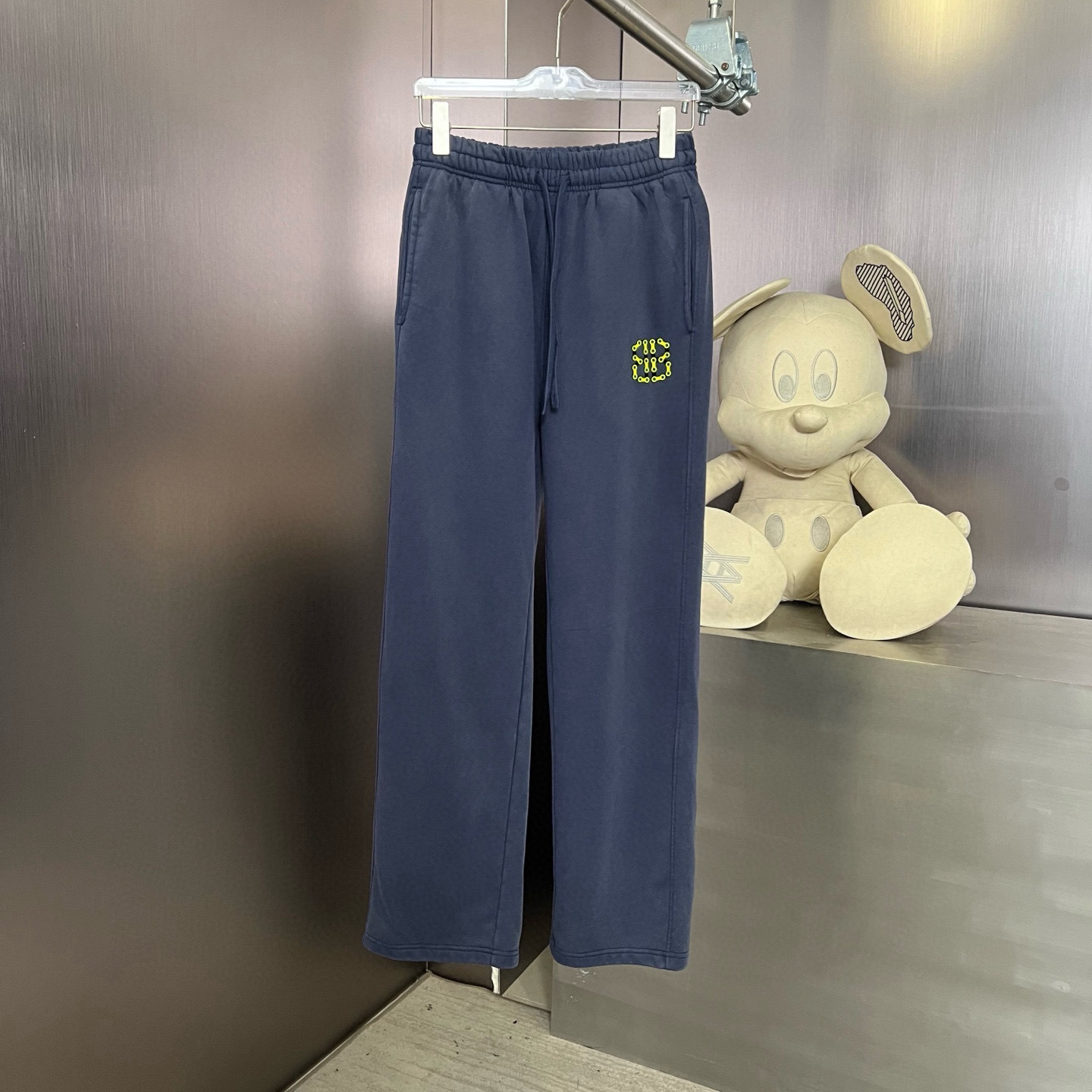 Balenciaga Pants — 145855d4 Angle 1