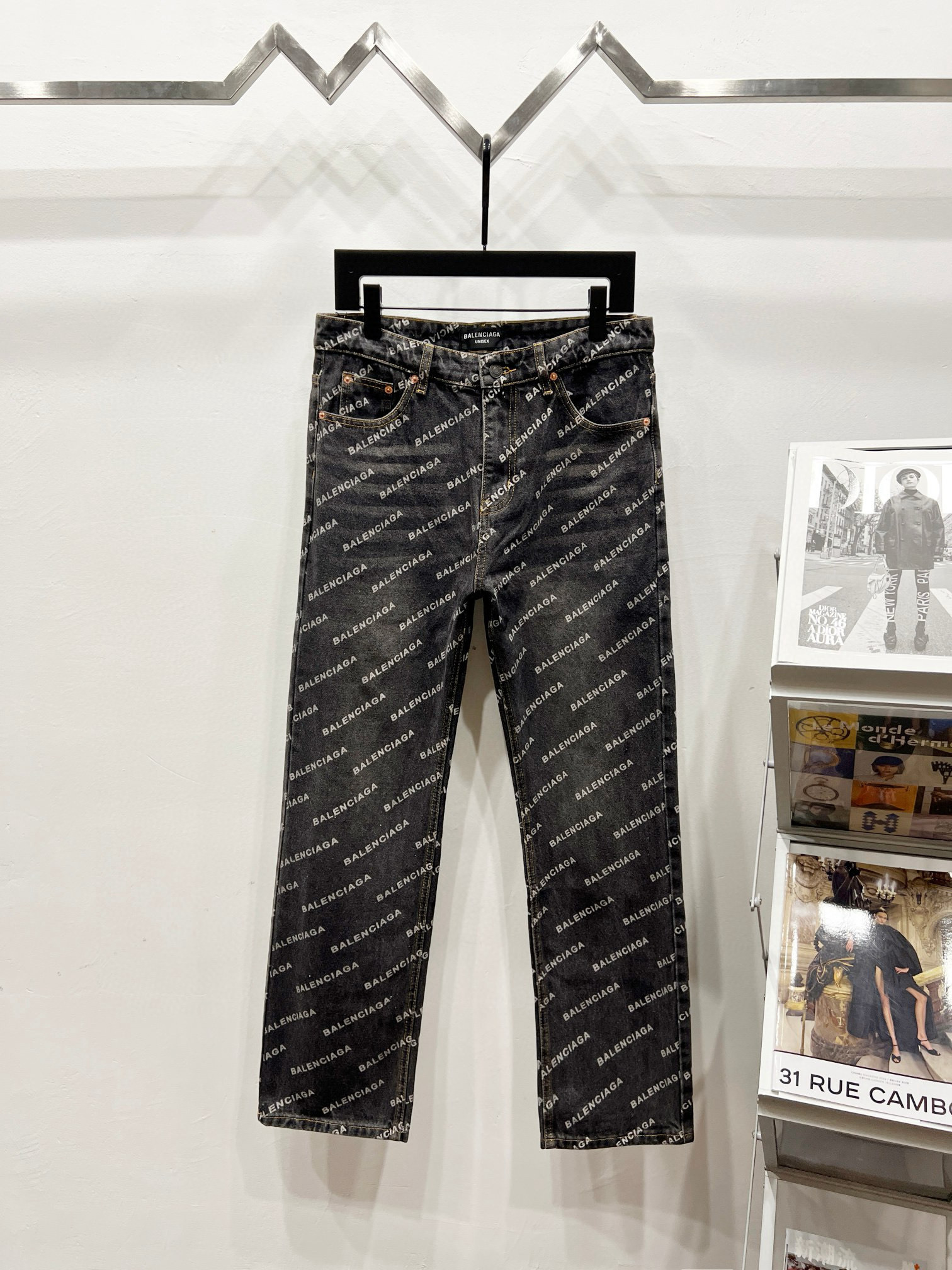 Balenciaga Pants — 19373141 Angle 1