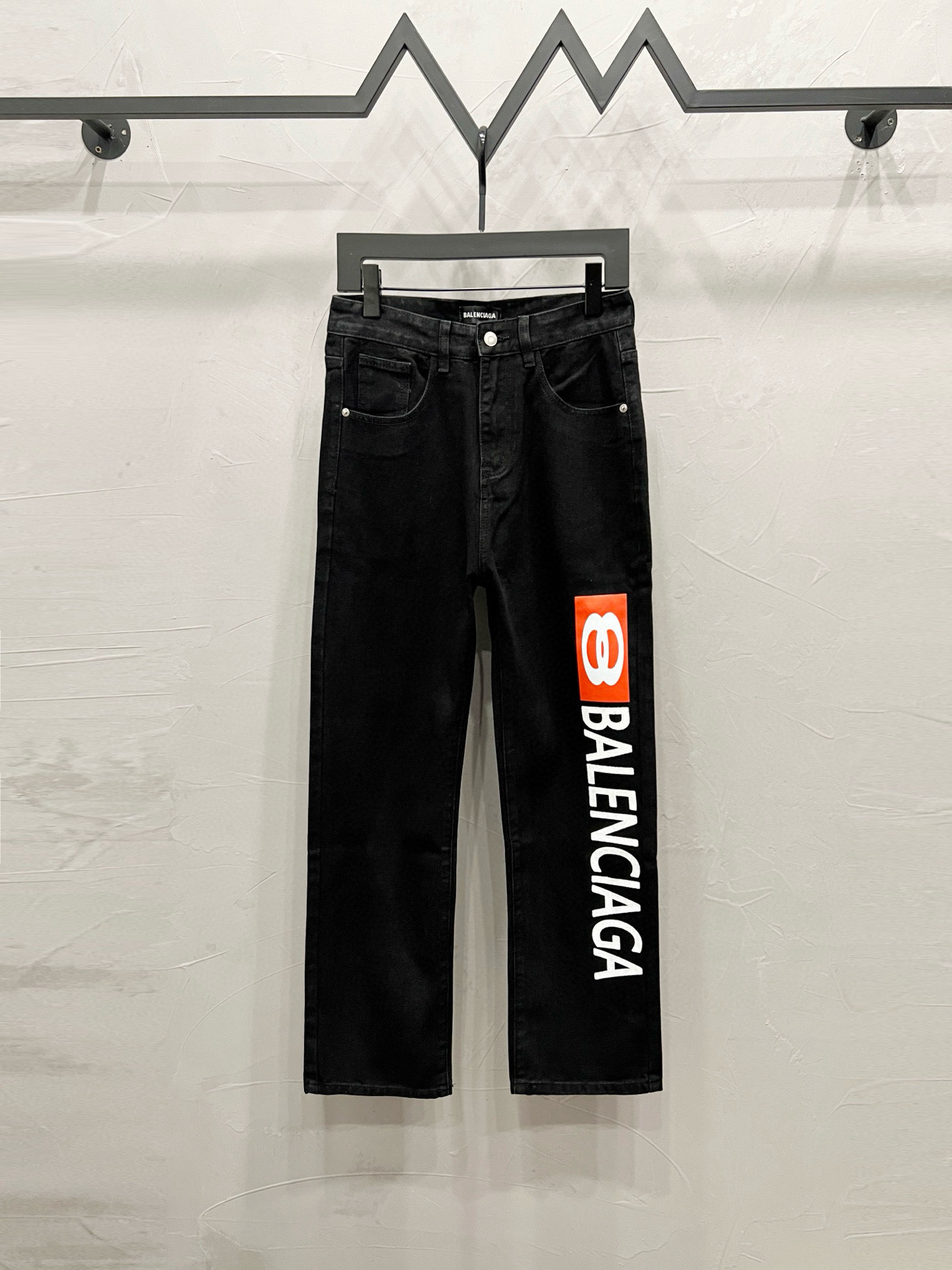 Balenciaga Pants — 3ef90333 Angle 1