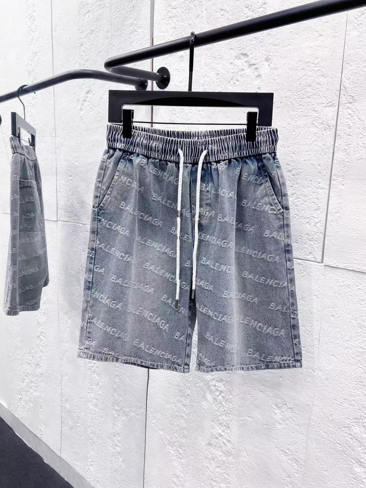 Balenciaga Pants — ec1c8432 Angle 1