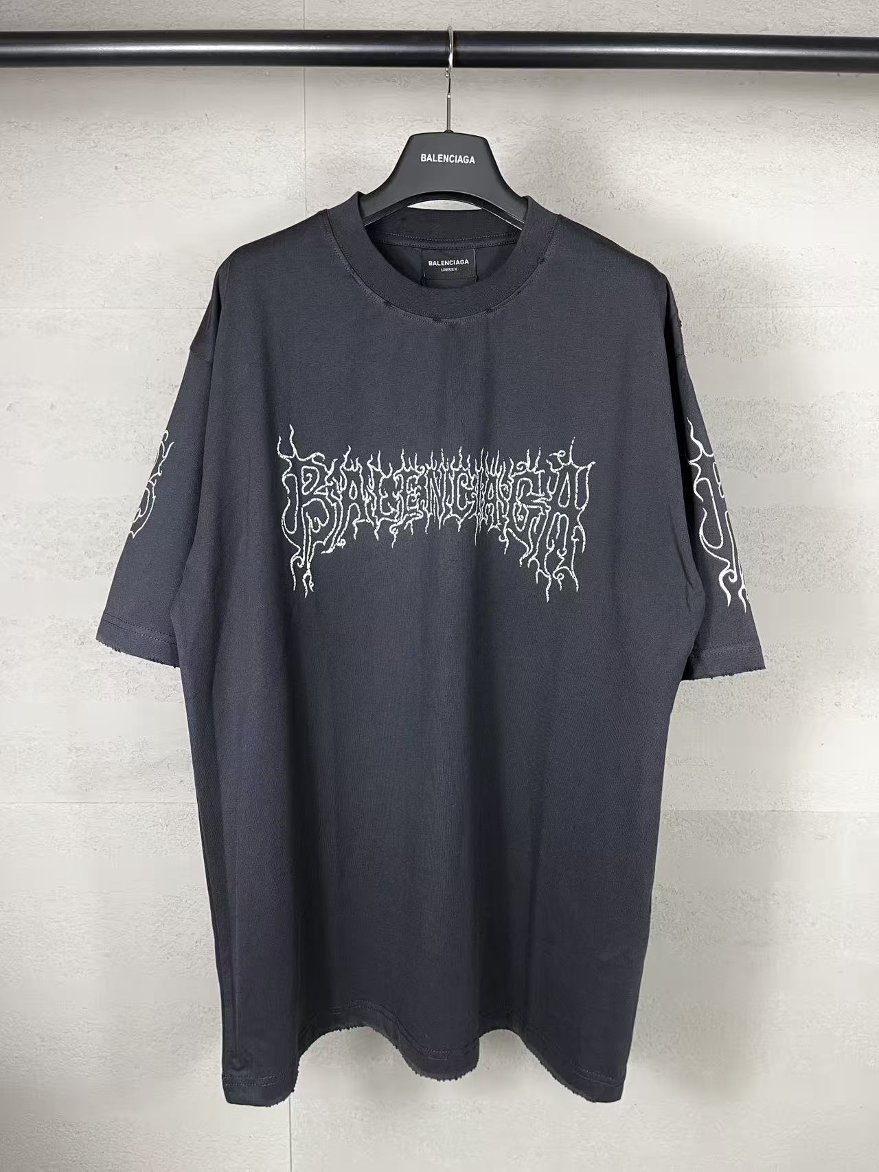 Balenciaga Shirts — 25371a16 Angle 1