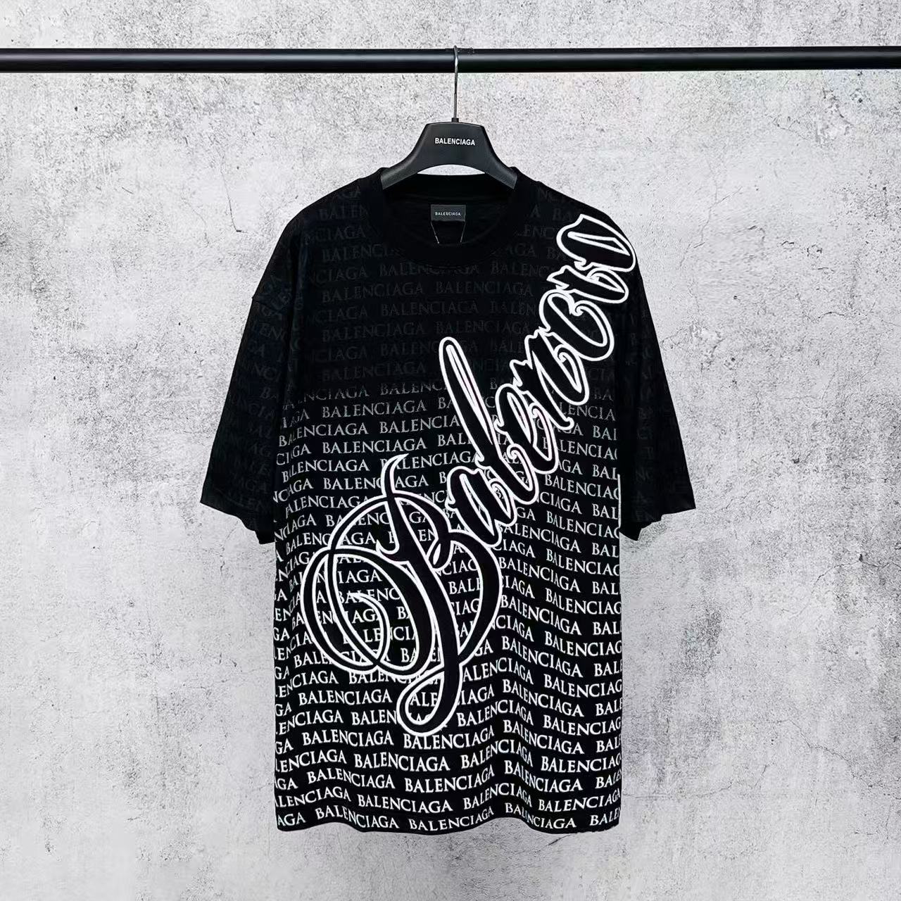 Balenciaga Shirts — 7bf7e27f Angle 1