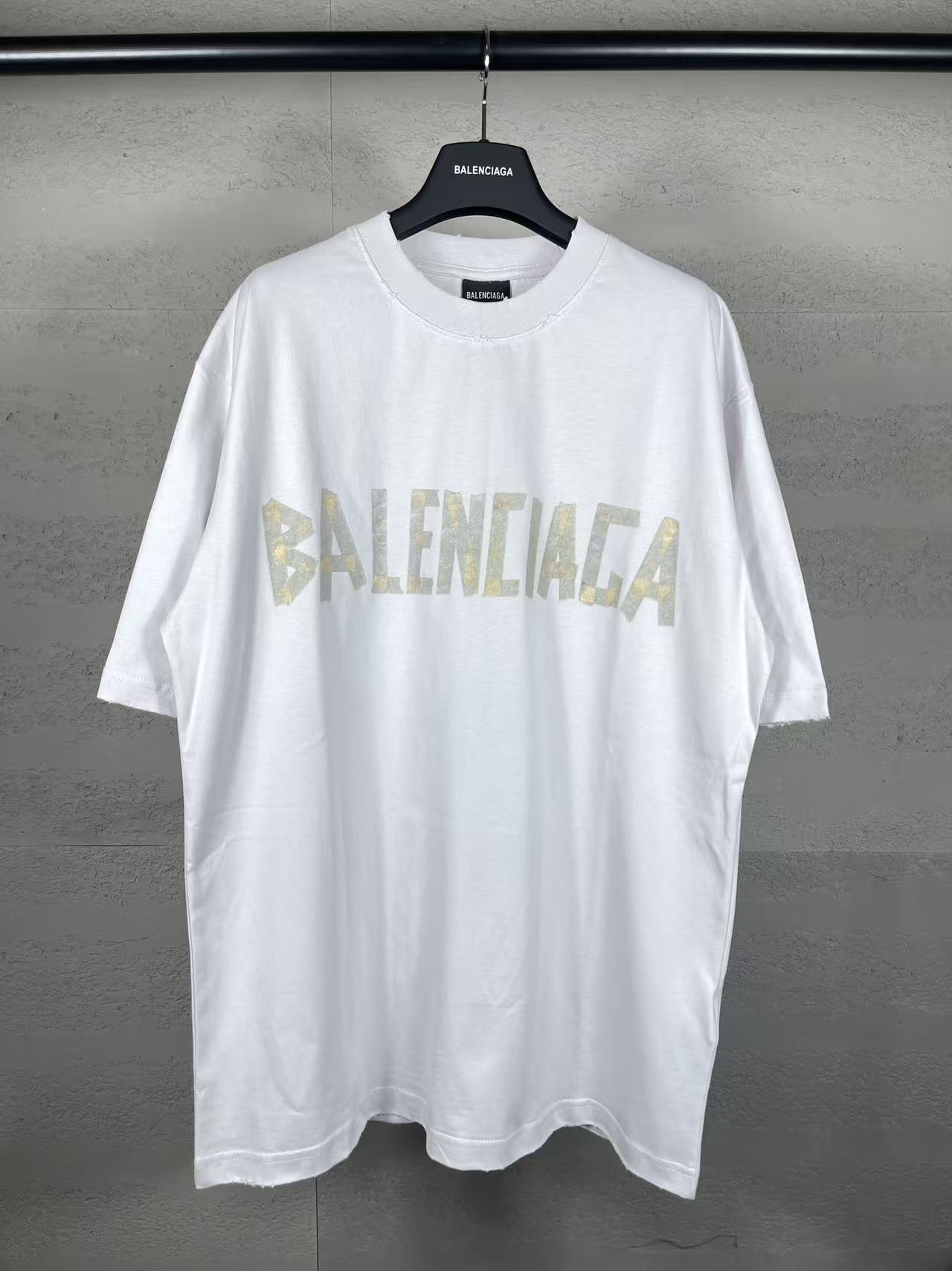 Balenciaga Shirts — a004b537 Angle 1