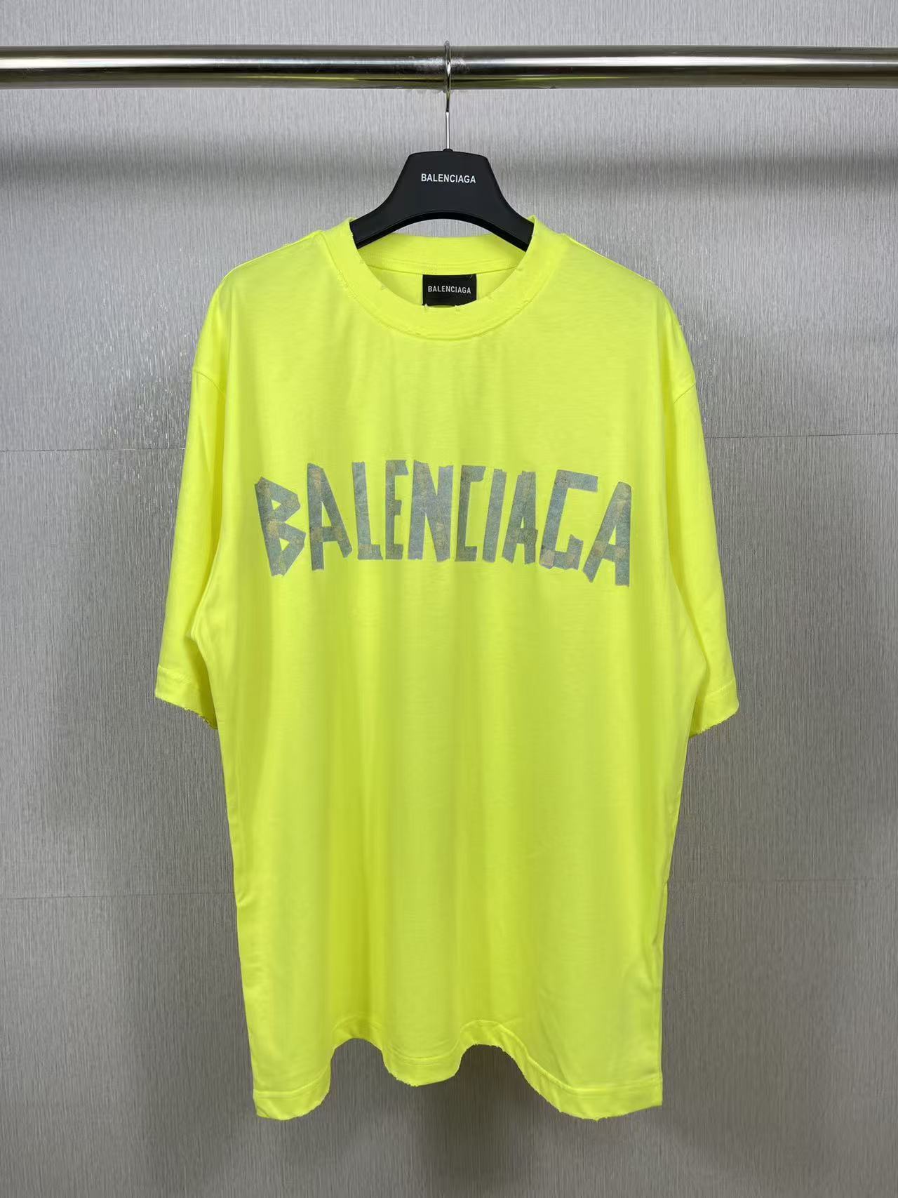 Balenciaga Shirts — bc19556d Angle 1