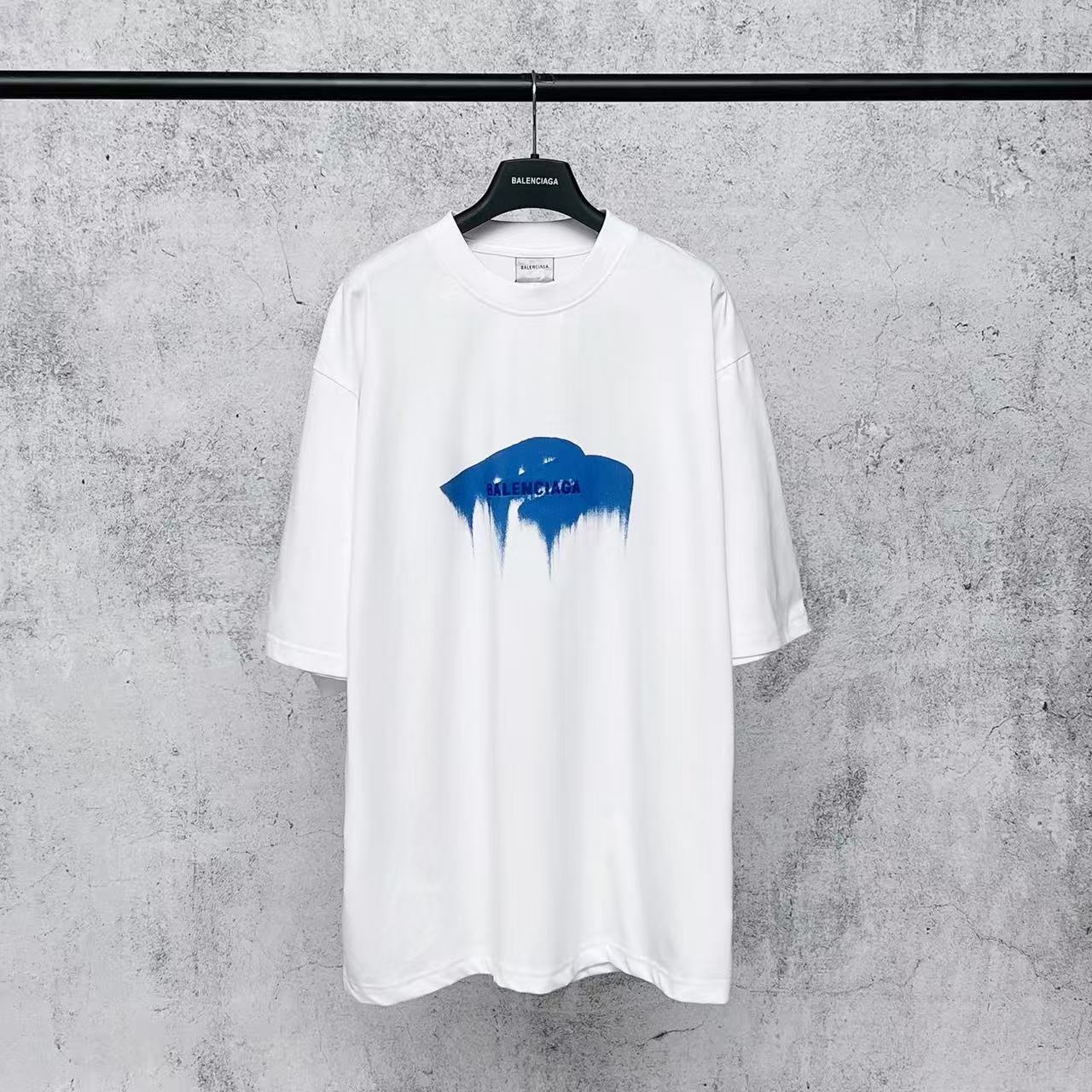 Balenciaga Shirts — e4374f91 Angle 1