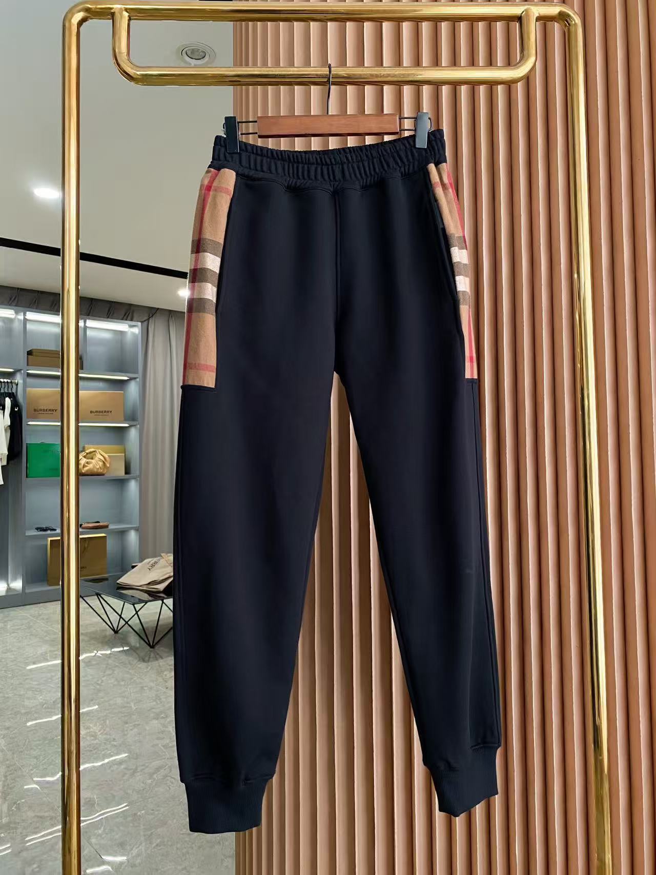 Burberry Hoodie — 08644895 Angle 1