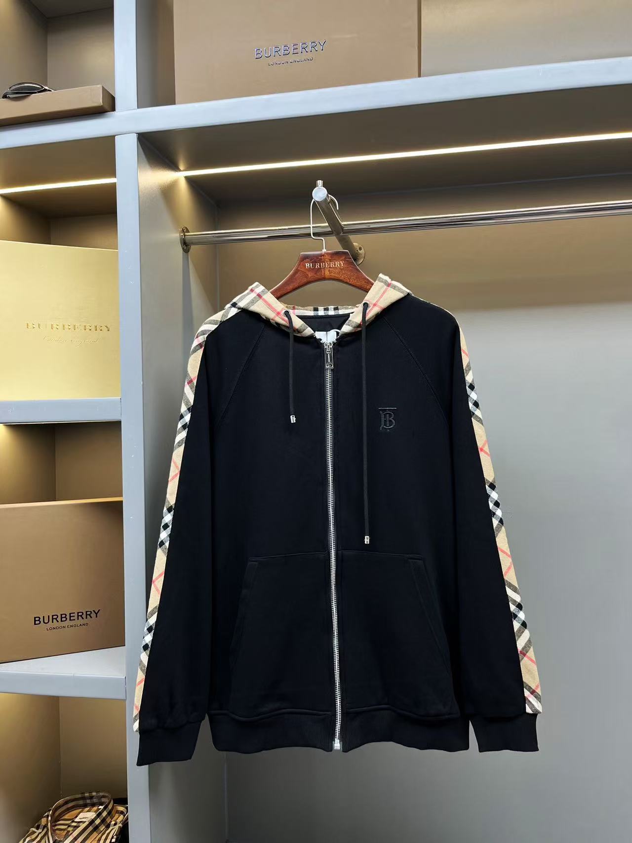 Burberry Hoodie — 1dd9f907 Angle 1