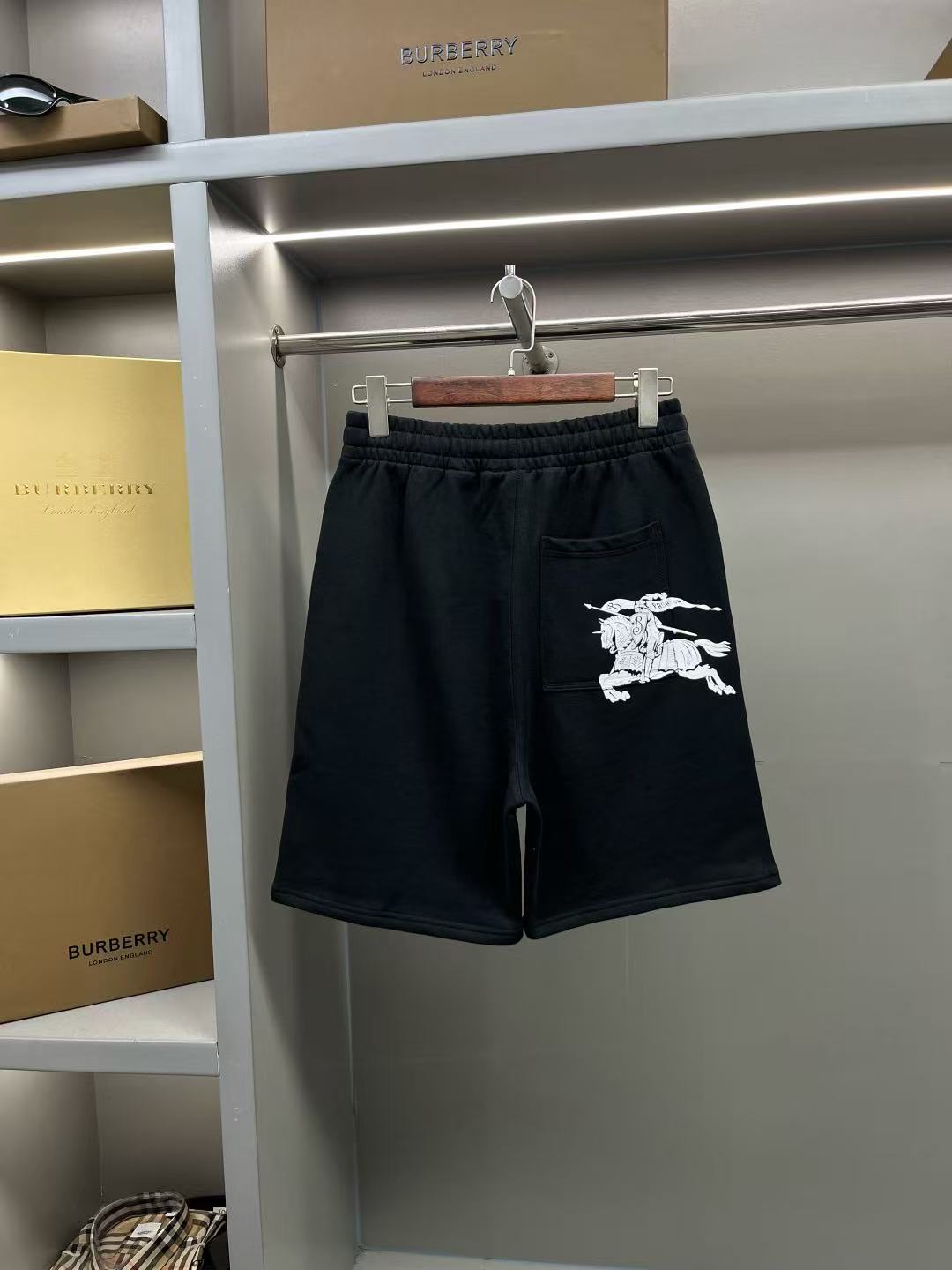 Burberry Pants — 287a91e2 Angle 1