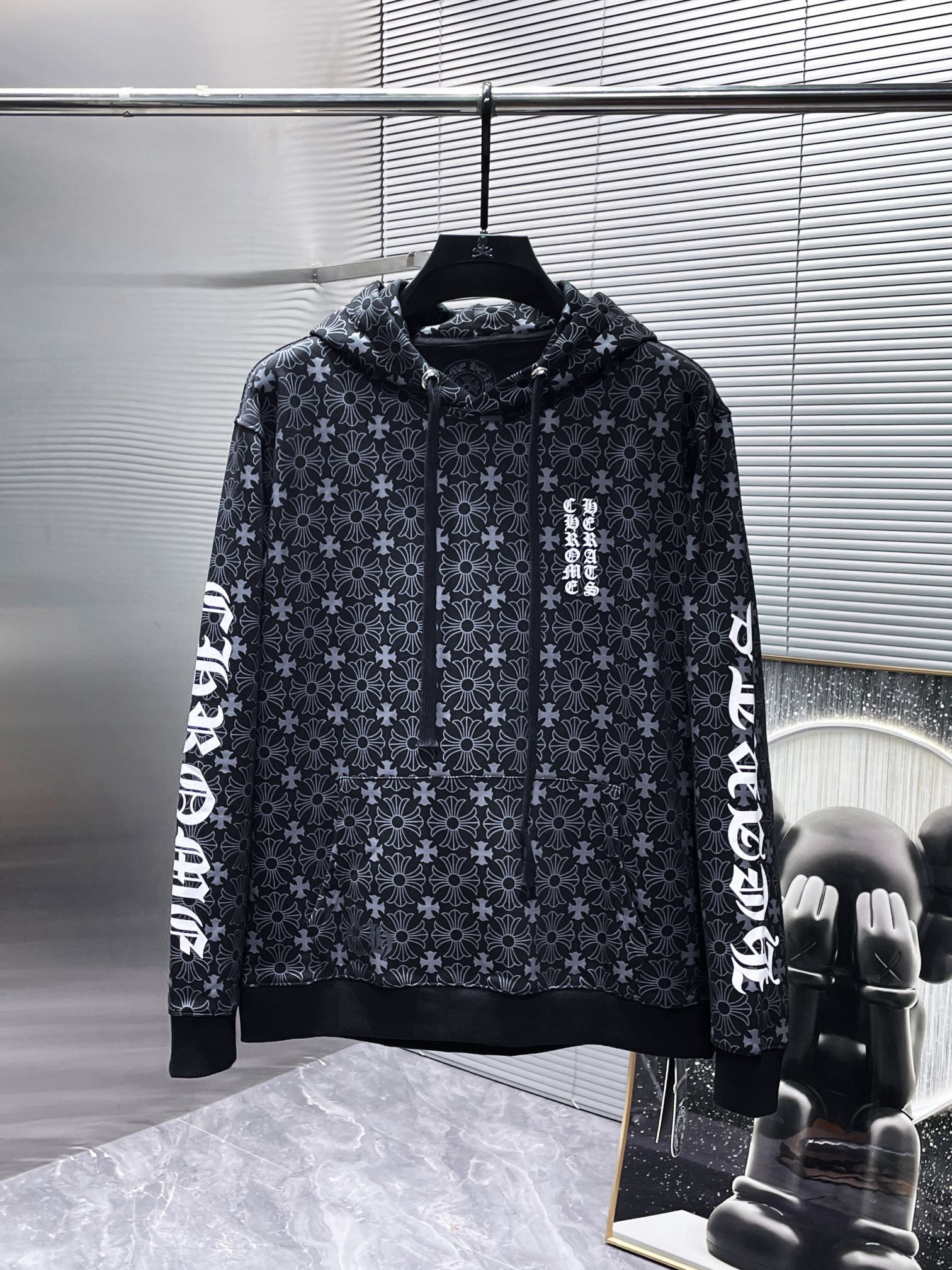 Chrome Hearts Hoodie — 318a1c13 Angle 1