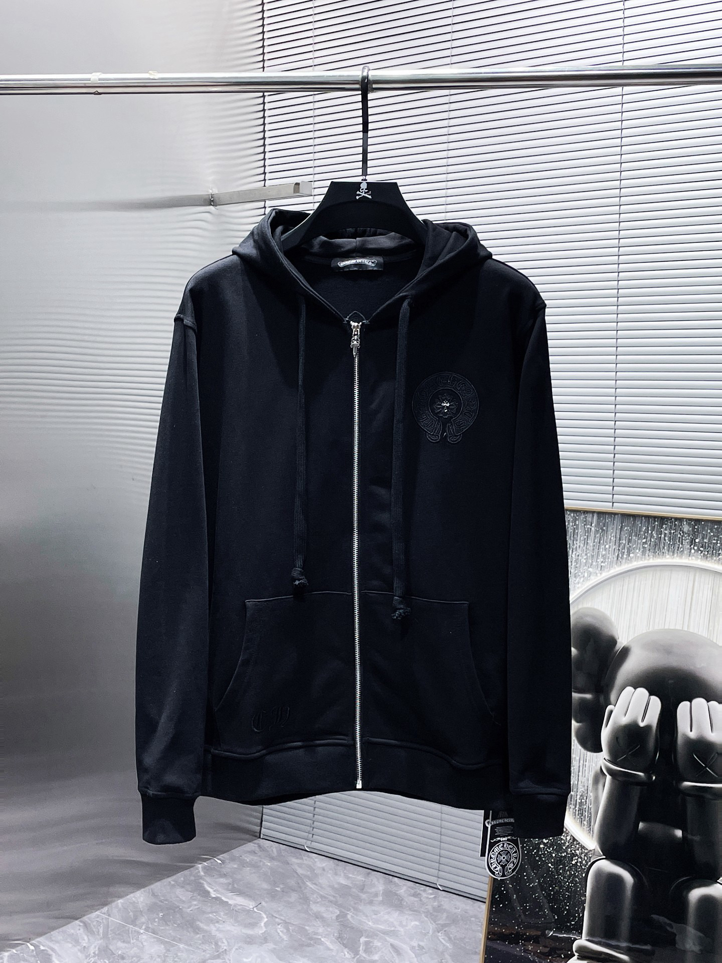 Chrome Hearts Hoodie — 7673e490 Angle 1