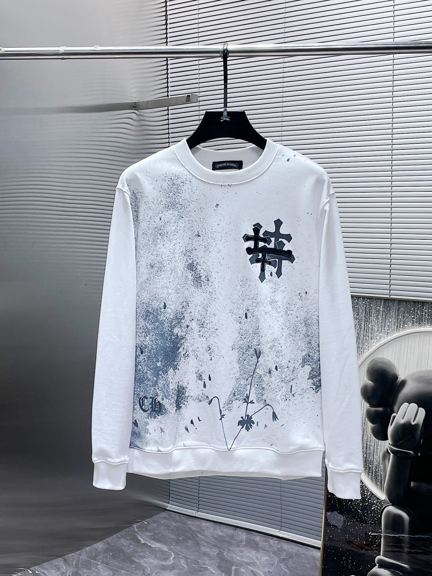 Chrome Hearts Hoodie — d7ced7ca Angle 1