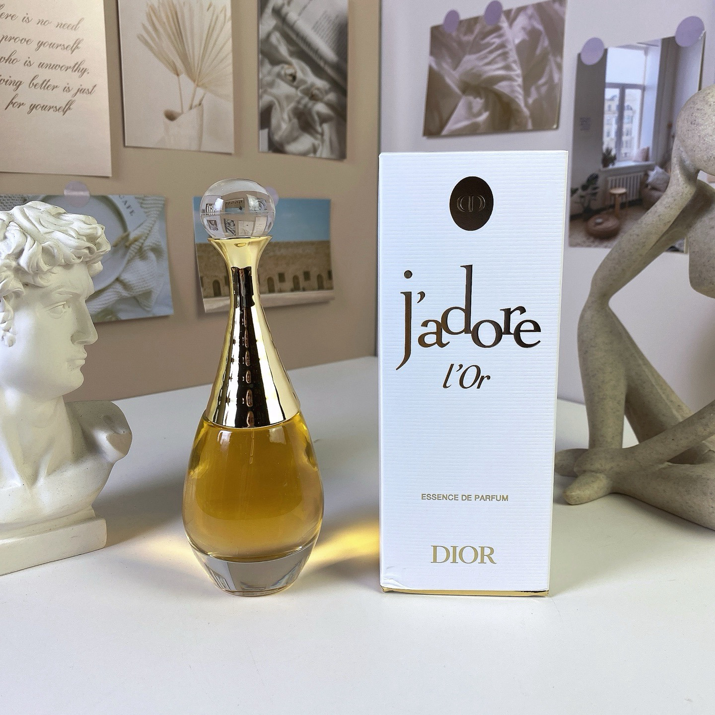 Cologne 9b15700d Angle 1