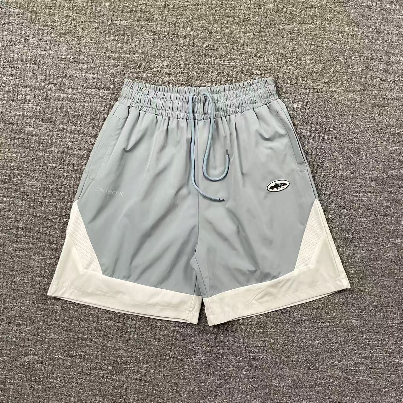 Corteiz Pants — b8010a45 Angle 1