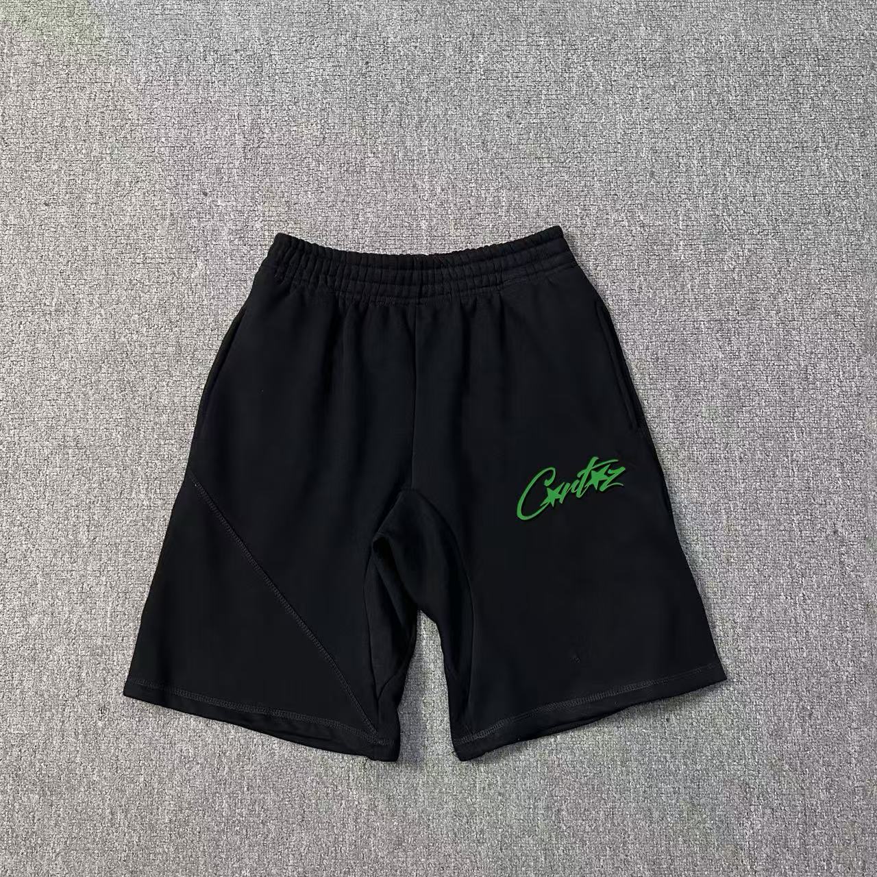 Corteiz Pants — cbc27e5b Angle 1