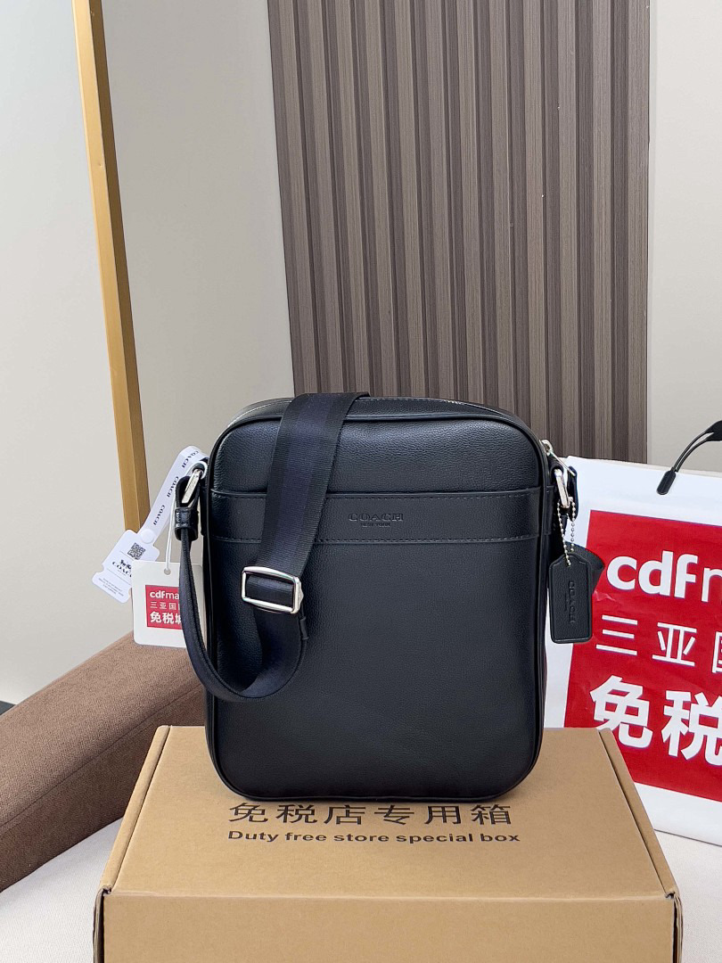 Designer Bags Coach — 673 Angle 1