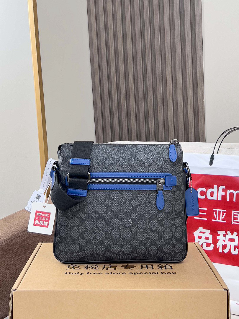 Designer Bags Coach — 675 Angle 1