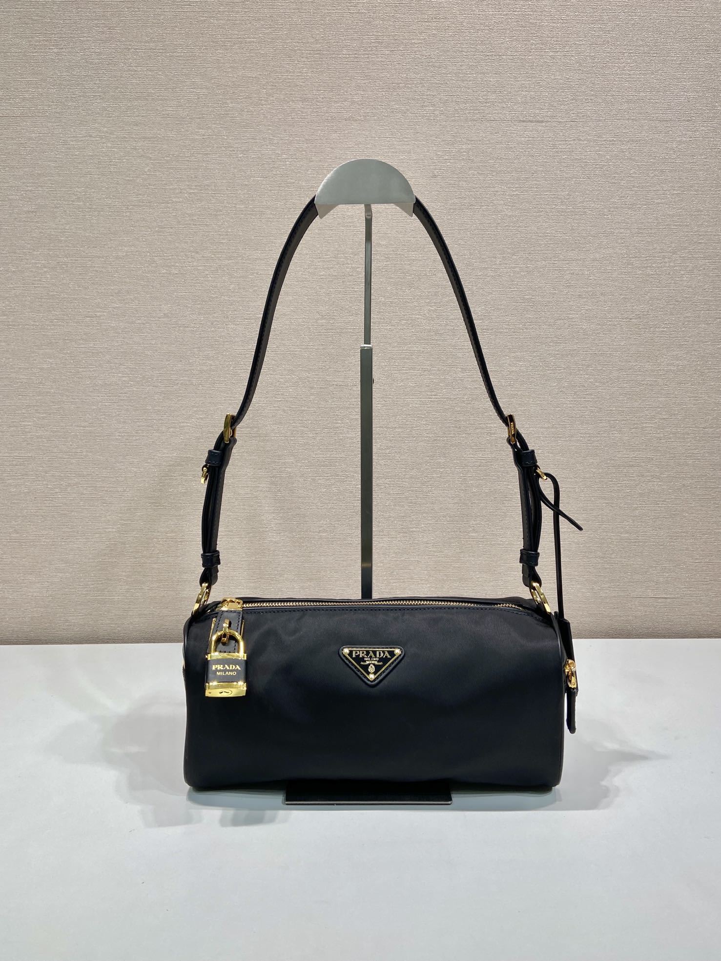 Designer Bags Prada — C233-1 Angle 1