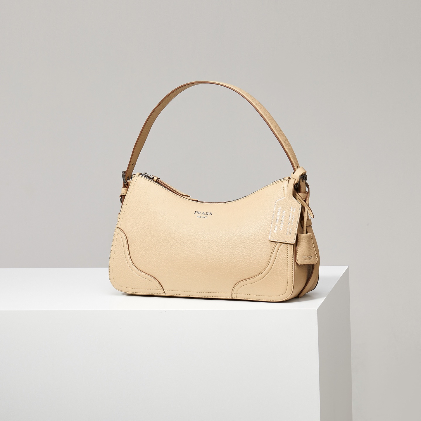 Designer Bags Prada — C280-3 Angle 1