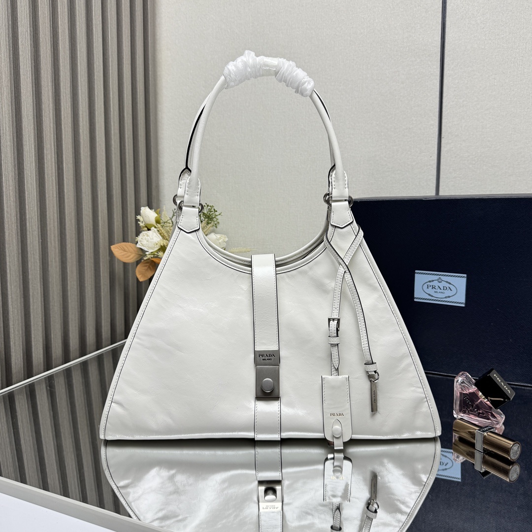 Designer Bags Prada — G570-5 Angle 1