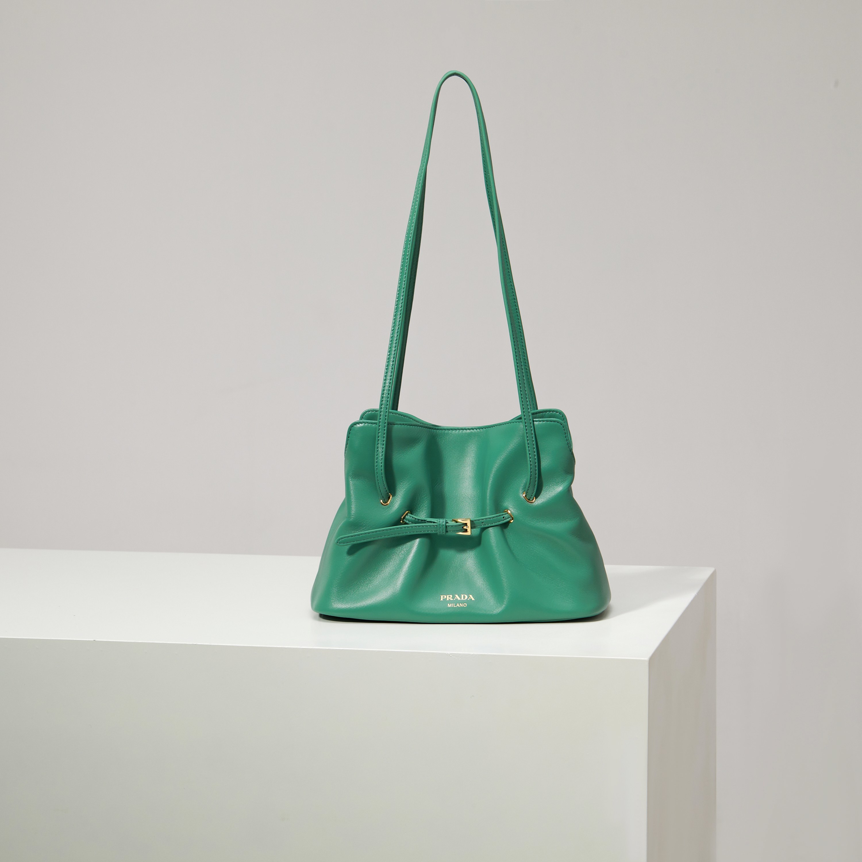 Designer Bags Prada — G586-4 Angle 1