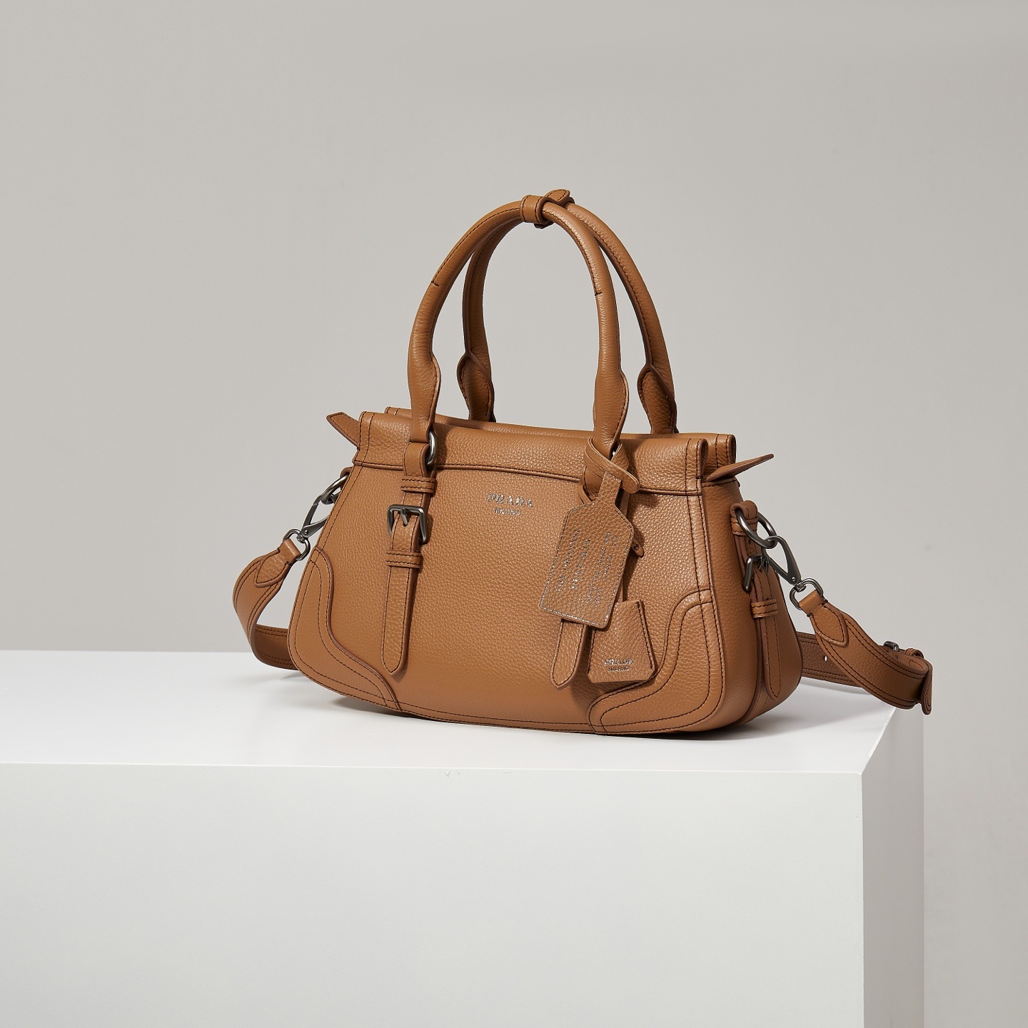 Designer Bags Prada — G604-3 Angle 1