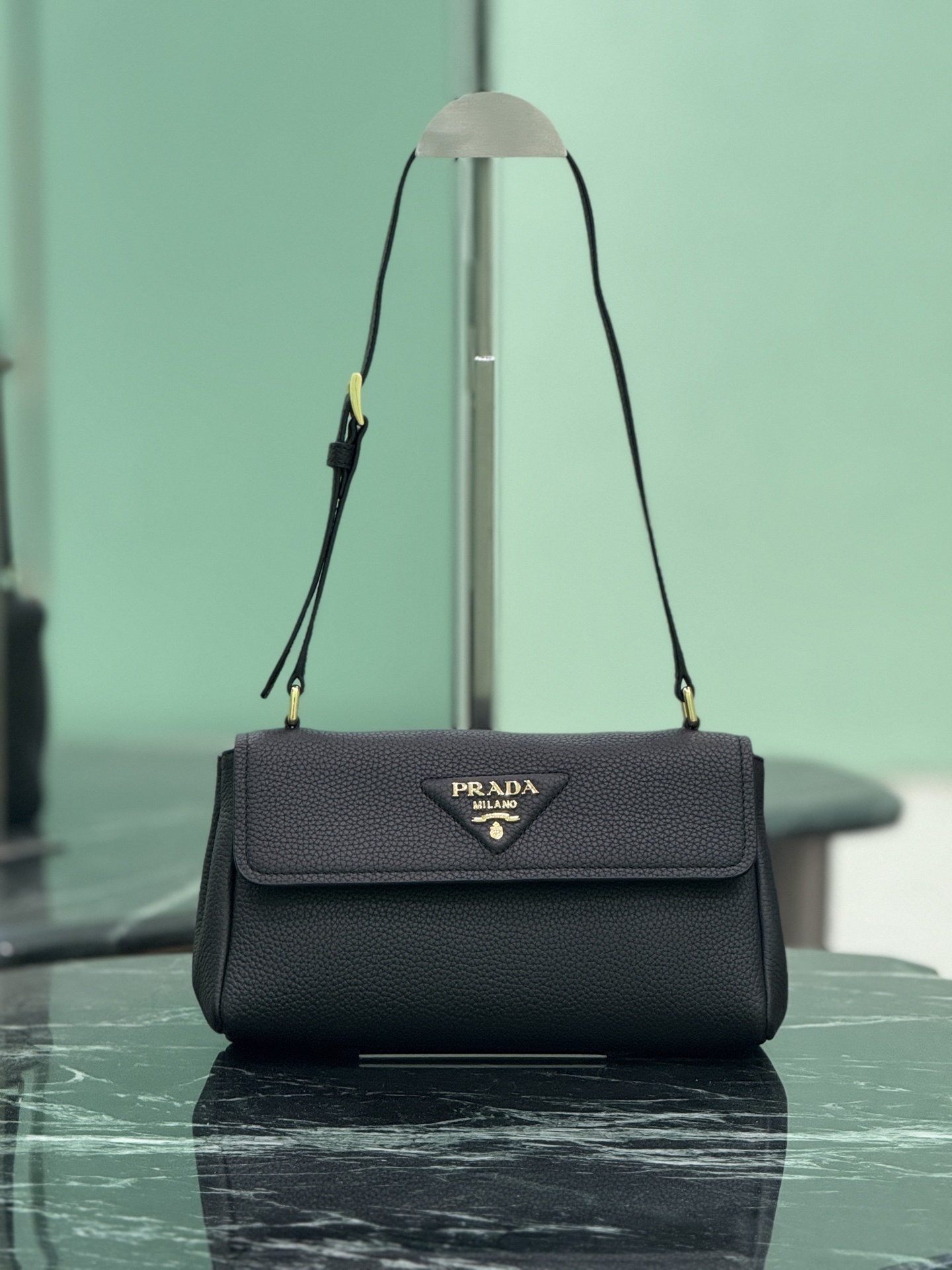 Designer Bags Prada — N022-1 Angle 1