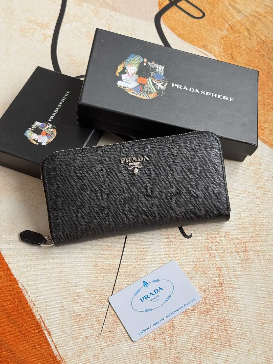 Designer Bags Prada — L506-4 Angle 1
