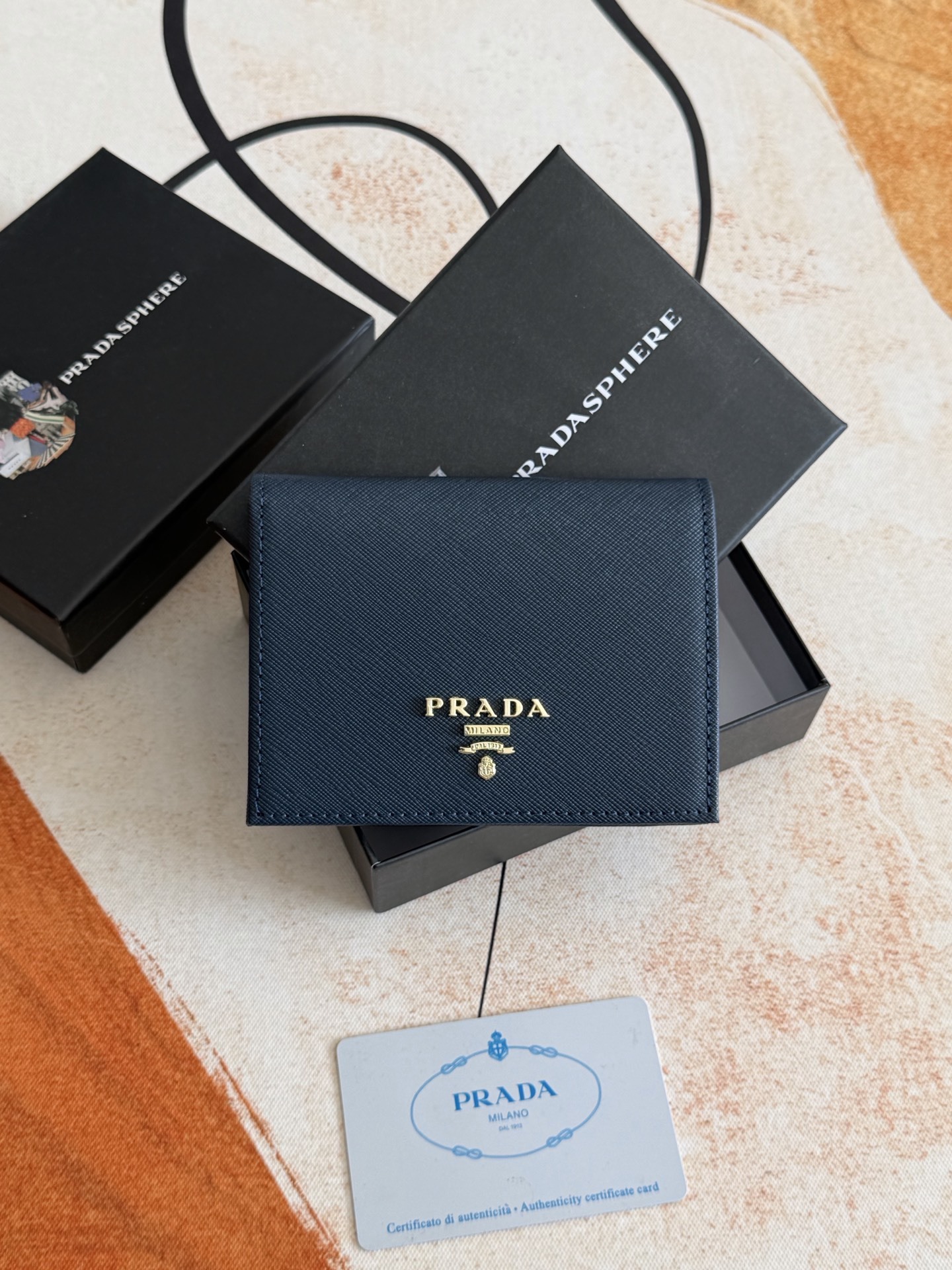 Designer Bags Prada — V204-1 Angle 1