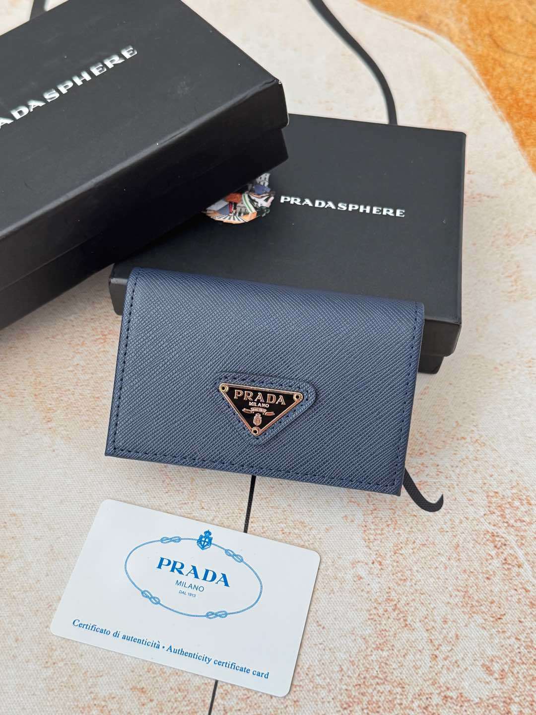 Designer Bags Prada — C122-2 Angle 1