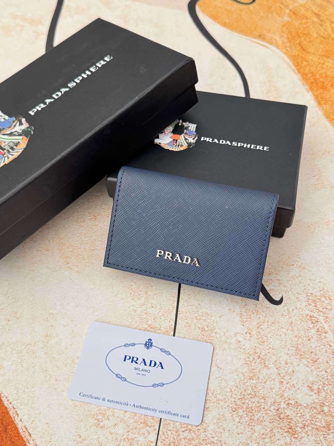 Designer Bags Prada — C122-4 Angle 1
