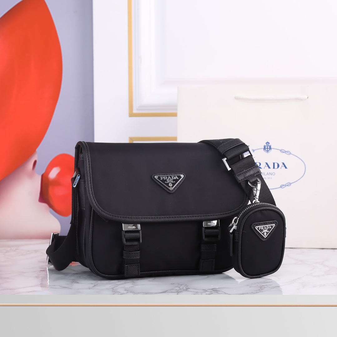 Designer Bags Prada — D034-4 Angle 1