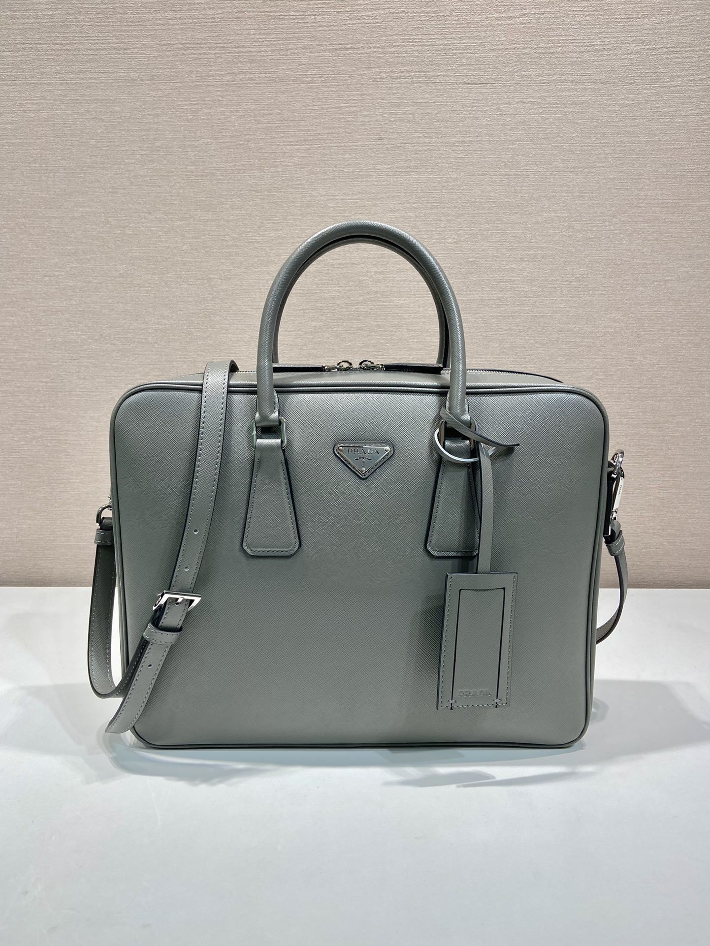 Designer Bags Prada — E011-1 Angle 1