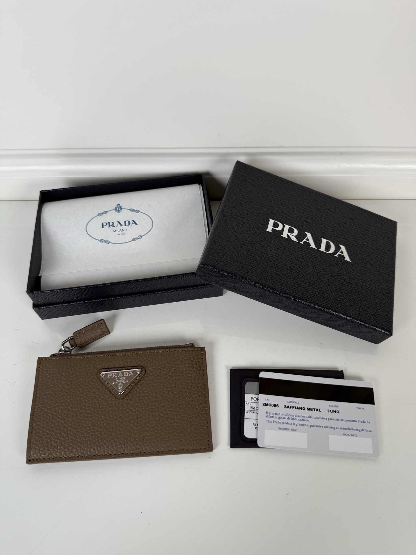 Designer Bags Prada — C086-2 Angle 1