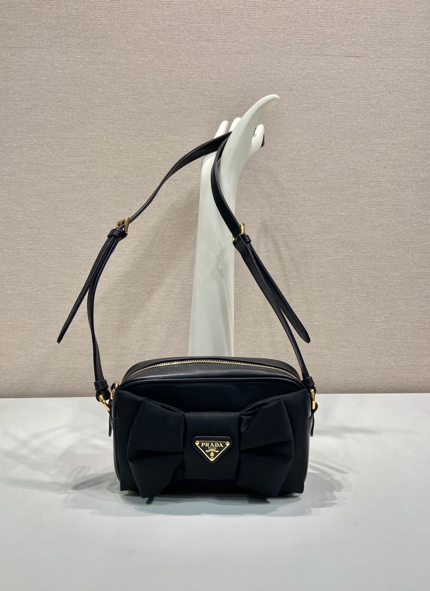 Designer Bags Prada — C242-1 Angle 1