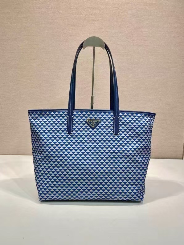 Designer Bags Prada — D552-2 Angle 1