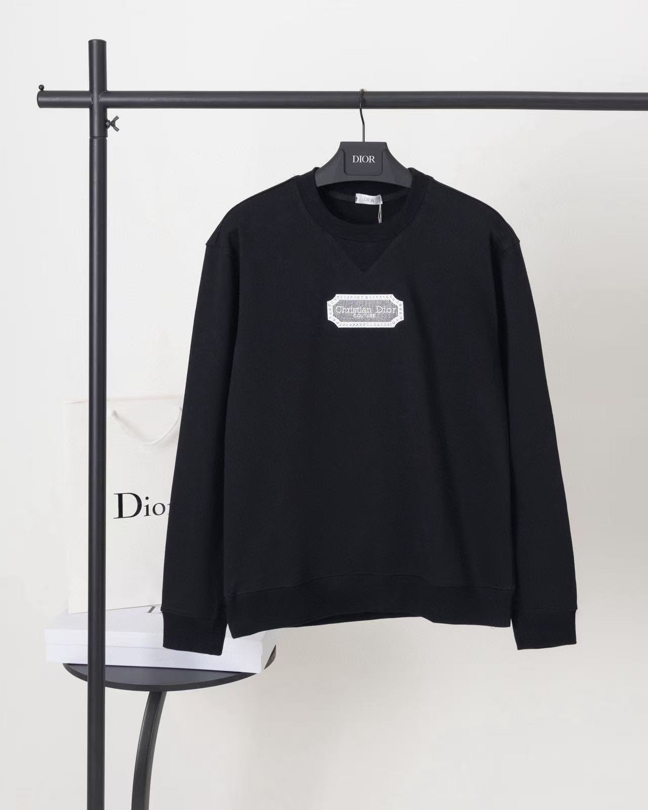 Dior Hoodie — 0a73e9fa Angle 1